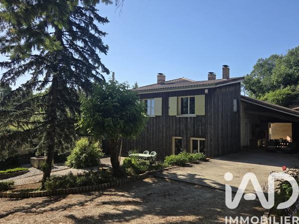 Maison à vendre 7 pièces 220 m² Montlieu-la-Garde