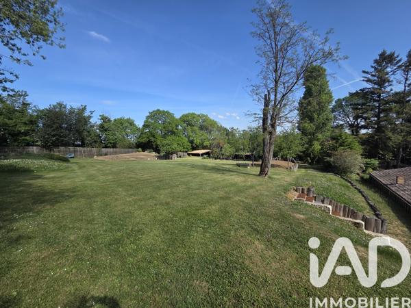 Maison à vendre 7 pièces 220 m² Montlieu-la-Garde