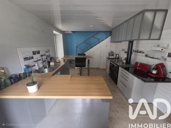 Maison à vendre 7 pièces 220 m² Montlieu-la-Garde
