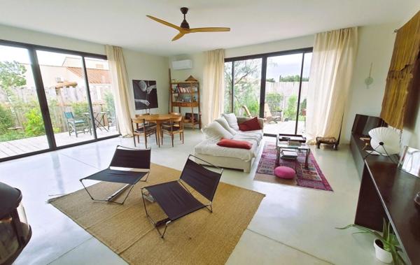 Vente Maison ATYPIQUE AVEC JARDIN neuf Paraza   