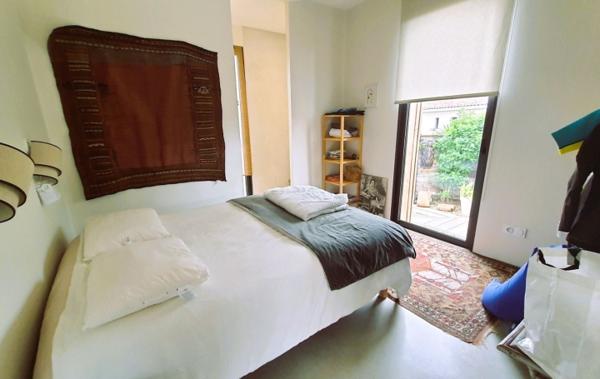 Vente Maison ATYPIQUE AVEC JARDIN neuf Paraza   