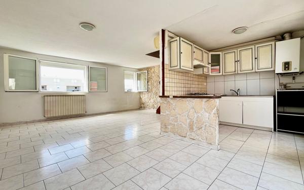 Appartement à vendre    3 pièces • 66,10 m2 Miramas