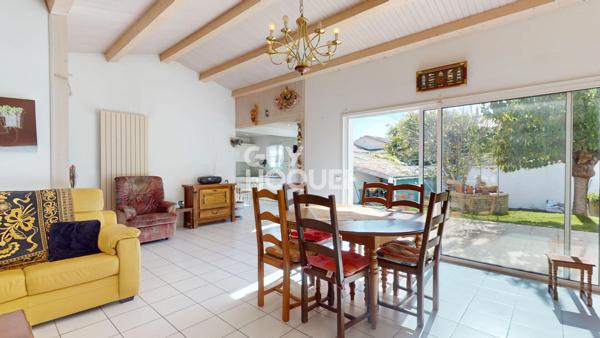 Maison de plain-pied à Ars-en-Ré ? en plein centre, au calme