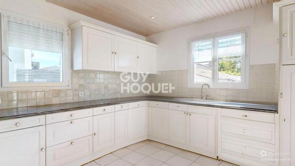 Maison de plain-pied à Ars-en-Ré ? en plein centre, au calme