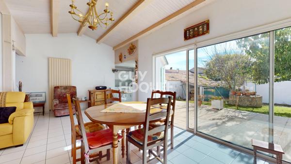 Maison de plain-pied à Ars-en-Ré ? en plein centre, au calme