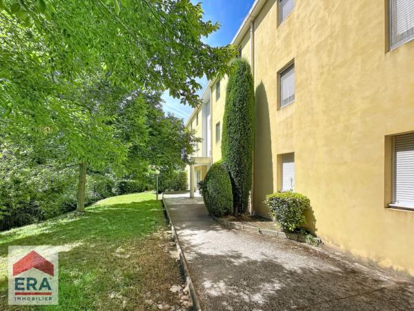 CHÂTEAU-GOMBERT 13013 - DUPLEX T3 DE 75 M² EN DERNIER ÉTAGE AVEC TERRASSE, PARKING ET ENVIRONNEMENT VERDOYANT