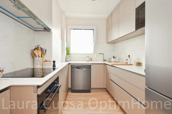 SCEAUX - 8 MIN RER SCEAUX - 3P - 55,65 M² - BALCON - 4E ET DERNIER ETAGE -  CAVE - PARKING LIBRE DANS RESIDENCE FERMEE - POSSIBILITE BOX