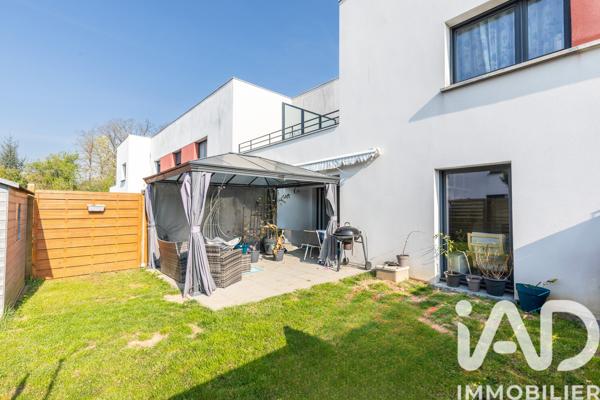 Maison à vendre 5 pièces 82 m² Fleury-Mérogis