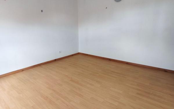 Maison à vendre    5 pièces • 165 m2 Aizecourt-le-Haut