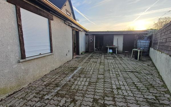 Maison à vendre    5 pièces • 165 m2 Aizecourt-le-Haut