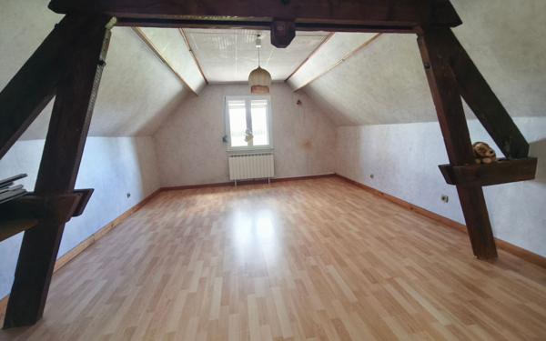 Maison à vendre    5 pièces • 165 m2 Aizecourt-le-Haut