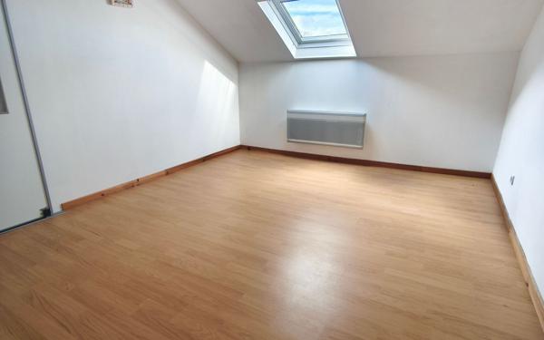 Maison à vendre    5 pièces • 165 m2 Aizecourt-le-Haut