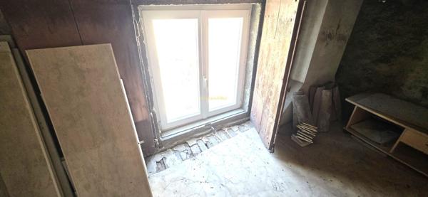 A VENDRE AGDE MAISON  4 PIÈCES + COMBLES 32M²