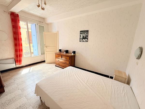 A VENDRE AGDE MAISON  4 PIÈCES + COMBLES 32M²