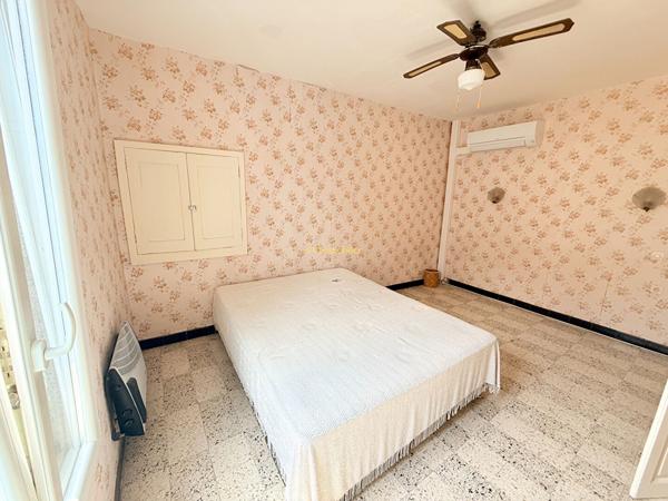 A VENDRE AGDE MAISON  4 PIÈCES + COMBLES 32M²