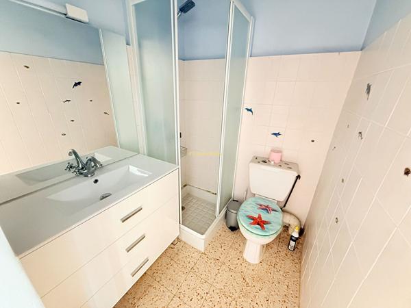 A VENDRE AGDE MAISON  4 PIÈCES + COMBLES 32M²