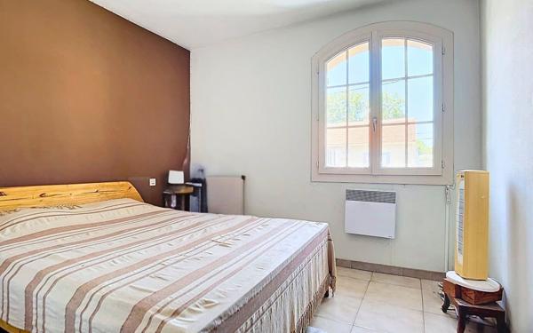 Appartement à vendre    5 pièces • 143 m2 Avignon