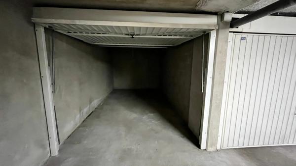 Stationnement à louer    Deuil-la-Barre