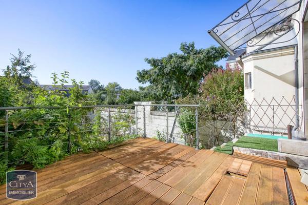 Maison à vendre 8 pièces 182m² Saumur (49400)