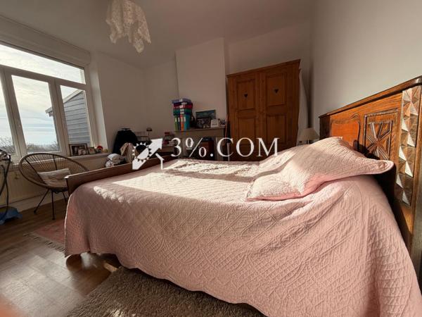 Maison 5 pièce(s) 3 chambre(s) 105 m²