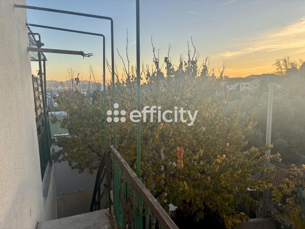 Immeuble - 78 m² Exclusivité efficity