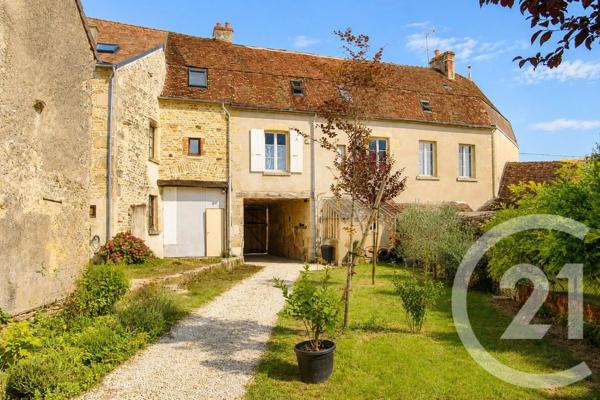 Maison à vendre  25 pièces - 431,20 m 2   CHATEAUNEUF VAL DE BARGIS  - 58
