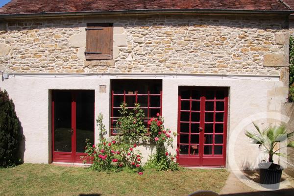 Maison à vendre  25 pièces - 431,20 m 2   CHATEAUNEUF VAL DE BARGIS  - 58