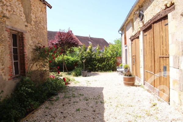 Maison à vendre  25 pièces - 431,20 m 2   CHATEAUNEUF VAL DE BARGIS  - 58