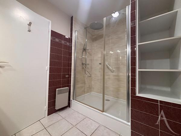 Appartement 3 pièces ? 7ème étage avec ascenseur ? Bourges centre