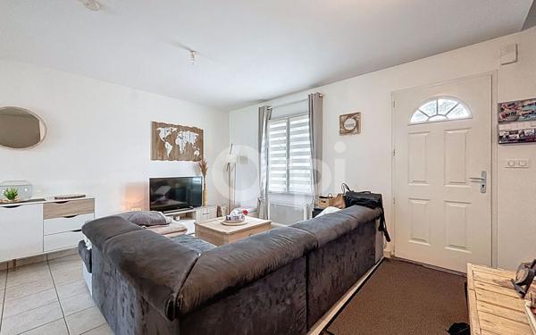 Maison à louer    4 pièces •  Neuilly-sous-Clermont