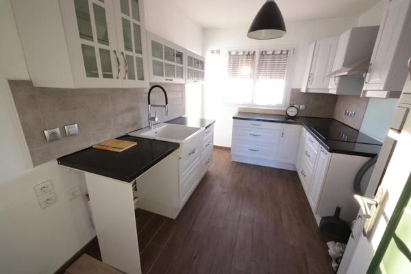 Beau 4 pièces de 71 m² dans résidence sécurisée  en centre ville
