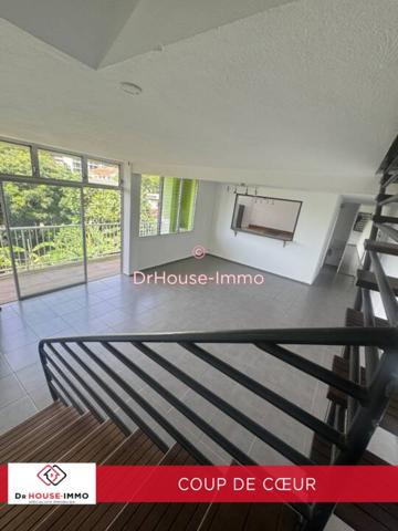 Appartement à louer 4 pièces de 100 m²