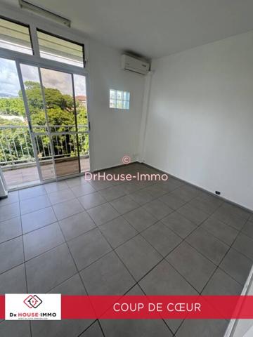 Appartement à louer 4 pièces de 100 m²