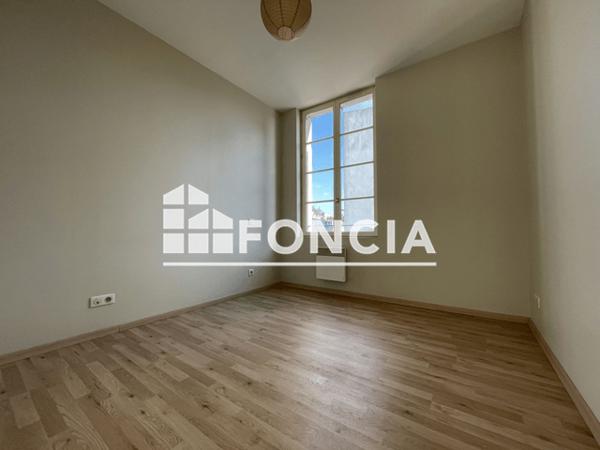 Location Appartement 2 pièces 50.17 m² - 9 AVENUE GEORGES POMPIDOU Perigueux 24000