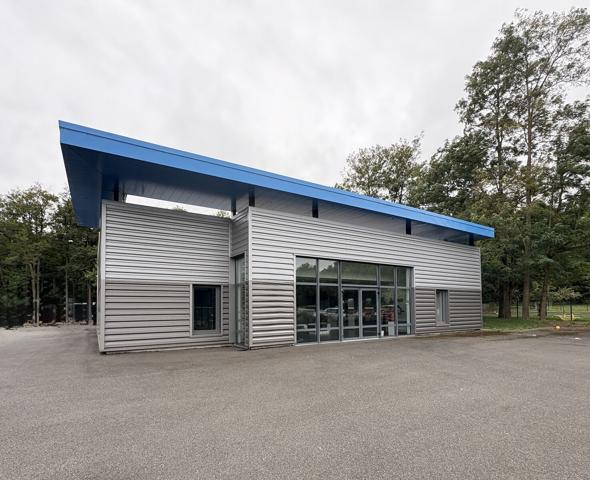 Bâtiment mixte bureaux et activités - 642 m2 - À louer - Pôle 45 - Ormes/Saran