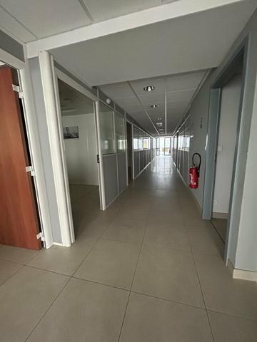 BUREAUX à LOUER de 284 m²
