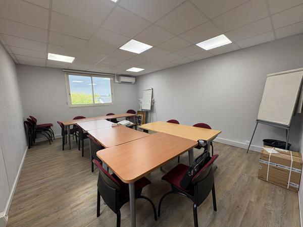 Bureaux à louer de 94 m² à Olivet - Parc d'activités des Aulnaies dans le Loiret (45)