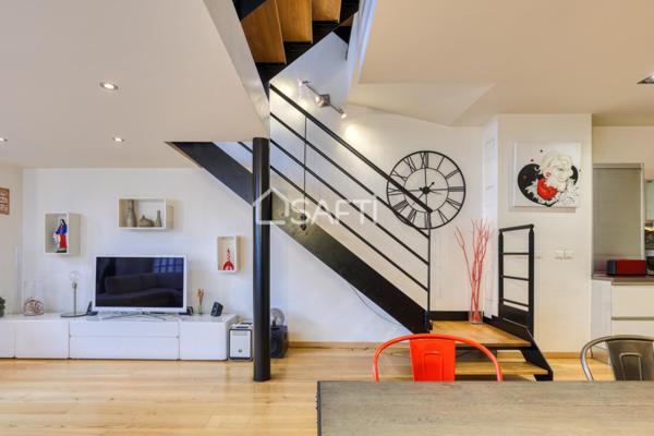 Loft avec terrasse 6min métro Mairie des Lilas