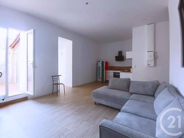 Immeuble à vendre  180 m2 PORT DE BOUC - 13