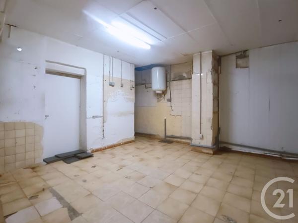 Immeuble à vendre  180 m2 PORT DE BOUC - 13