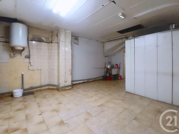 Immeuble à vendre  180 m2 PORT DE BOUC - 13