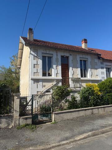Maison de ville sur cave avec jardin