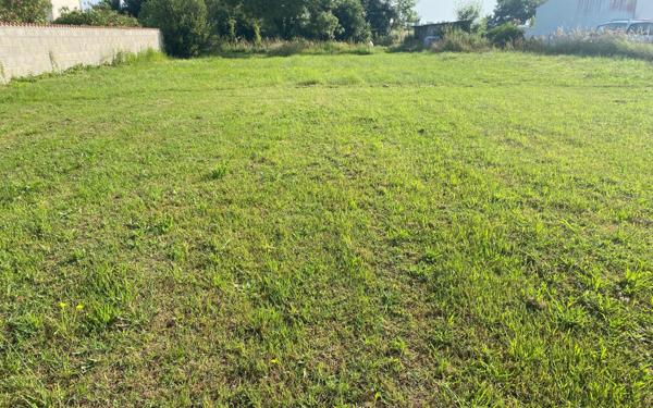 Terrain à vendre    Le Grand-Village-Plage