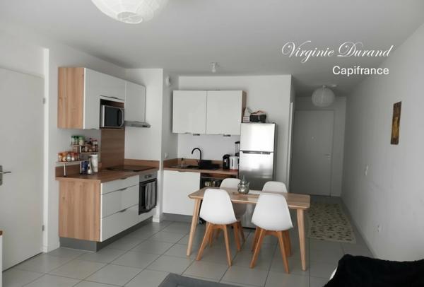 Appartement T3 récent avec grande terrasse couverte et jardinet – Bayonne (64)