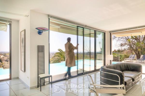 Villa d’architecte avec vue mer