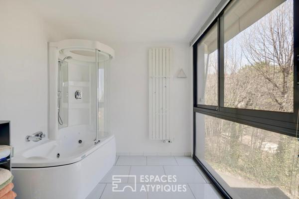 Villa d’architecte avec vue mer