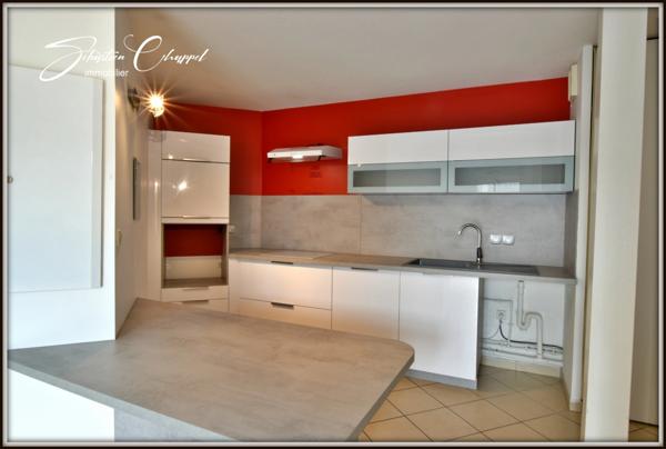 Pézenas – Dernier étage – T2 avec mezzanine, terrasse, climatisation et parking