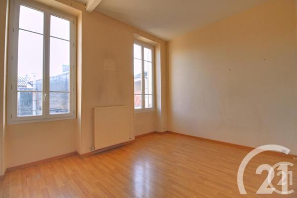 Immeuble à vendre  200,73 m2 CAVAILLON - 84