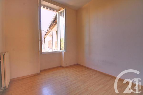 Immeuble à vendre  200,73 m2 CAVAILLON - 84