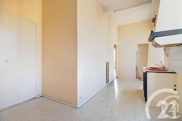 Immeuble à vendre  200,73 m2 CAVAILLON - 84